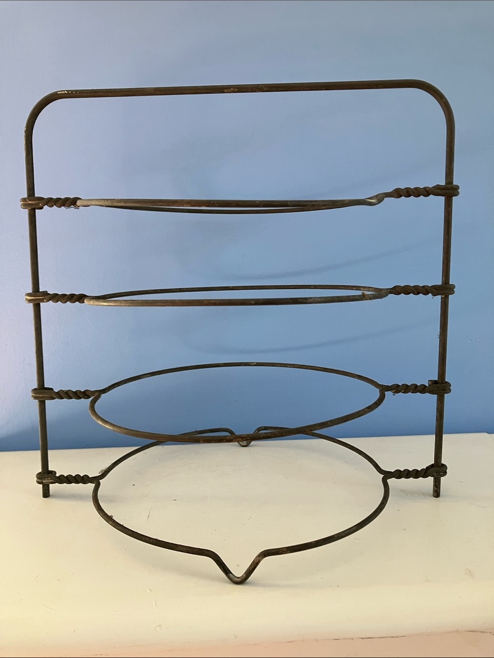 Vintage Twisted Wire Pie Cooling Rack 4-Tier Metal Stand - Primitive Farmhouse